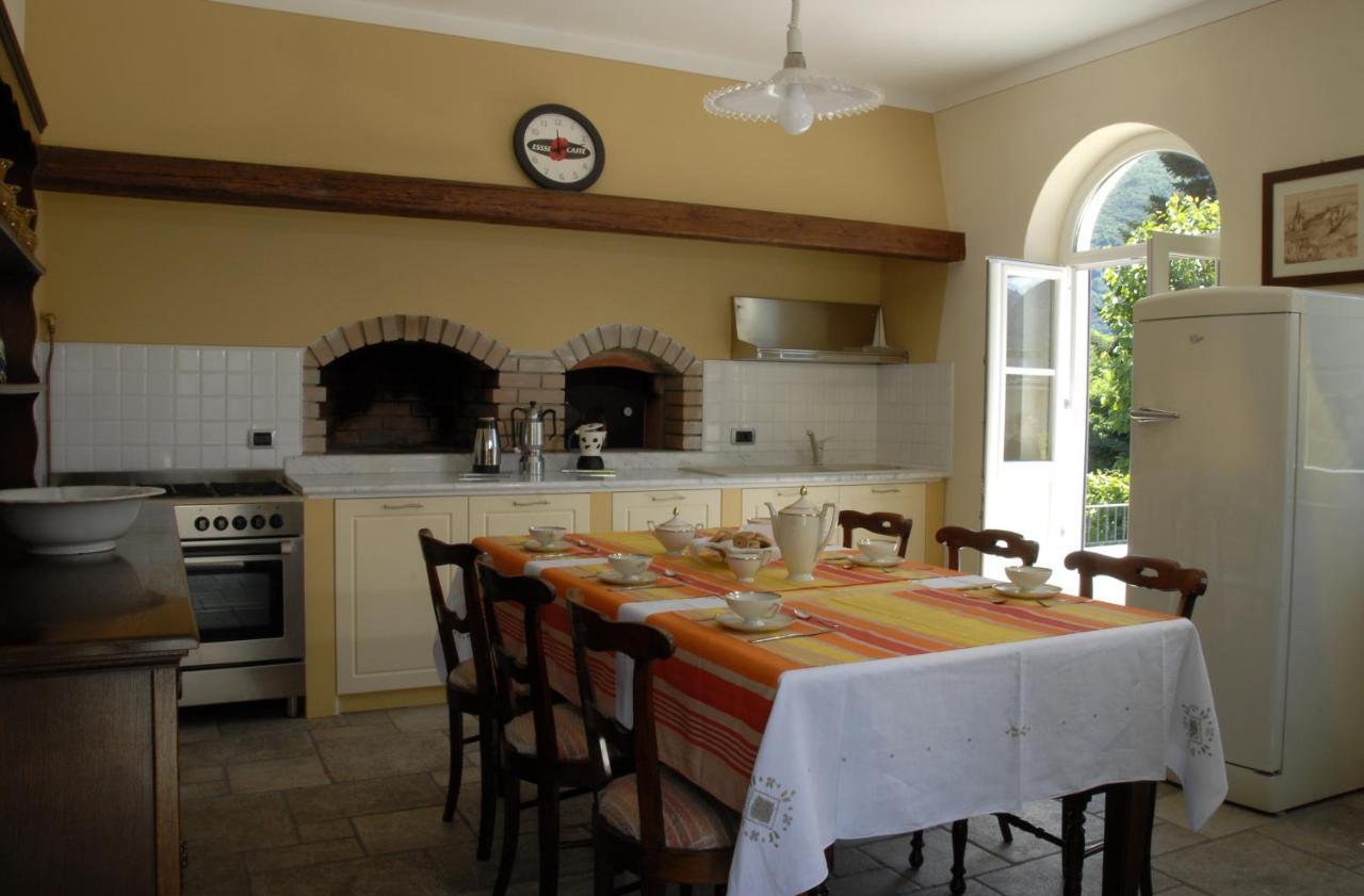 B&B Le Camelie Domodossola Luaran gambar
